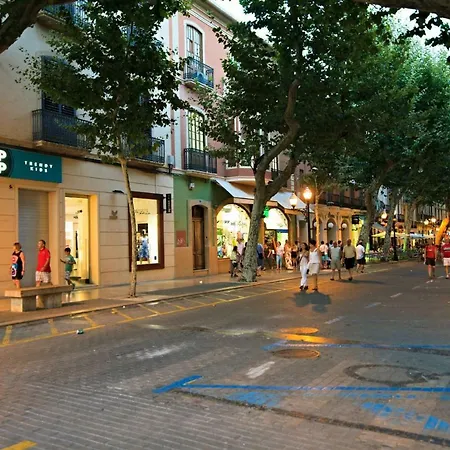 Giralda Vyb Апартаменти Денія